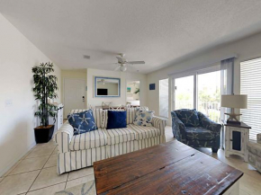 Nice home in Navarre Beach with Outdoor swimming pool and 3 Bedrooms
